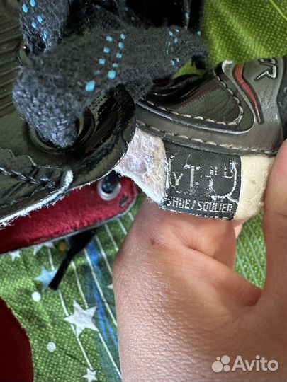 Продаю коньки