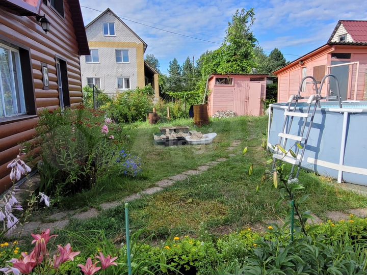 Дача 30 м² на участке 6 сот.