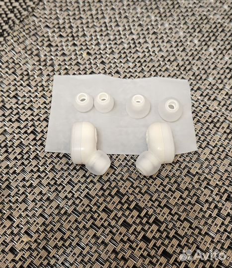 Беспроводные наушники xiaomi mi earbuds