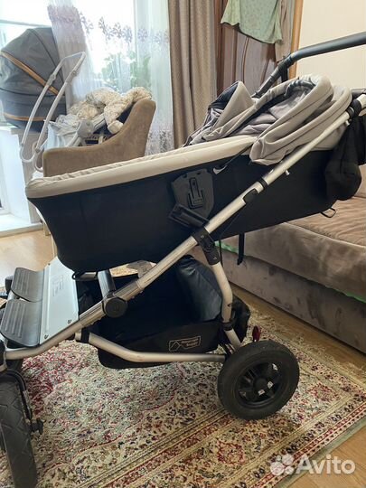 Коляска для двойни погодок mountain buggy duet