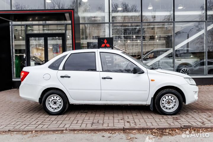 LADA Granta 1.6 МТ, 2013, 212 863 км