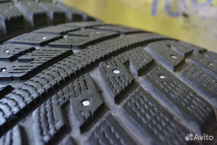 Kumho I'Zen KW22 235/50 R18