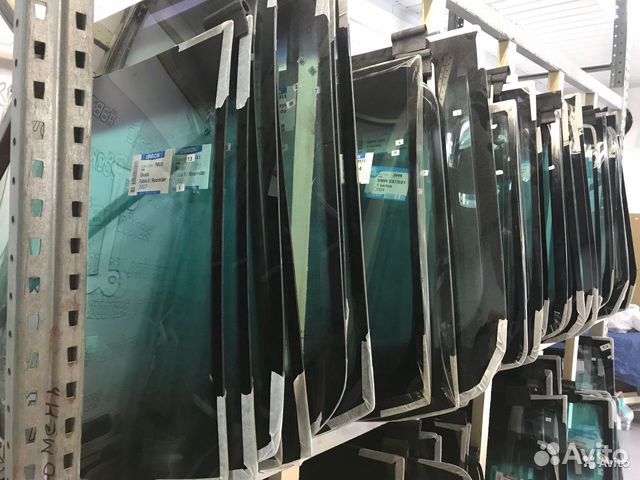 Лобовое стекло MAN F90 Large