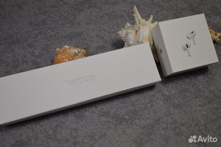 Apple Watch 8 + Air Pods Pro