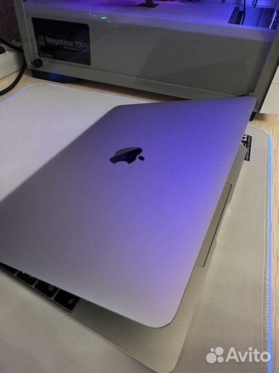 MacBook (Retina, 12-inch, 2017)