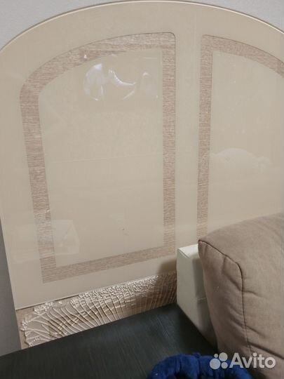 Кухонный стол