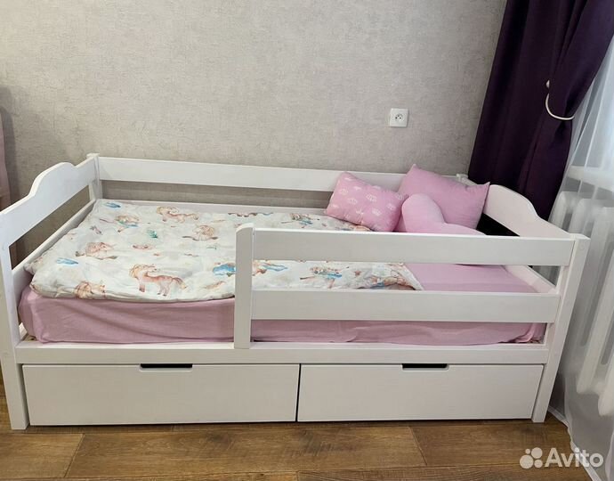 Детская кровать с ящиком