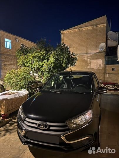 LADA Granta 1.6 МТ, 2023, 200 км