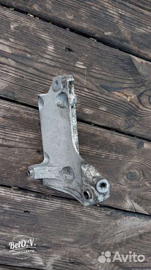 Кронштейн кондиционера BMW бмв N42 N43 N45 N46