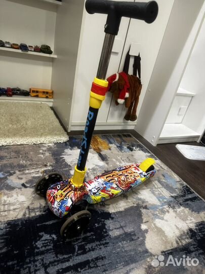 Самокат детский трехколесный