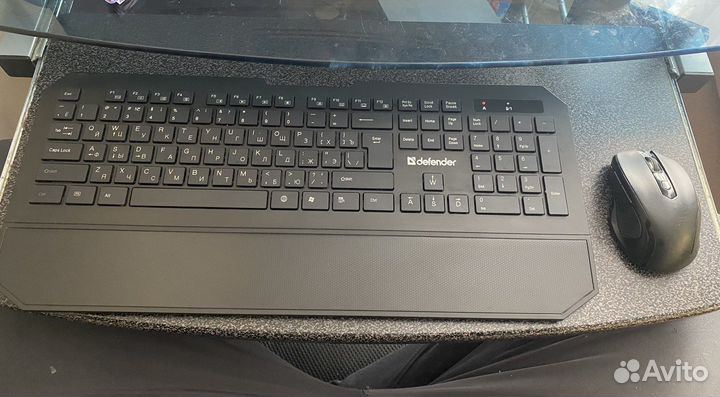 Беспроводная клавиатура и мышь defender