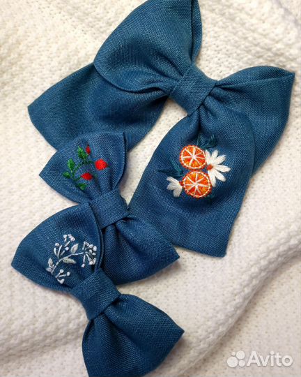Бантики ручной работы с вышивкой