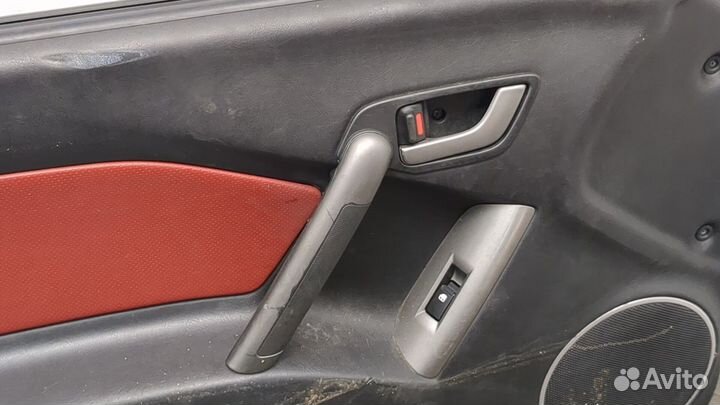 Дверь боковая левая передняя Hyundai Coupe (Tiburon)