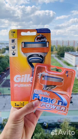 Станок + Лезвия Gillette Fusion 5 (оригинал)