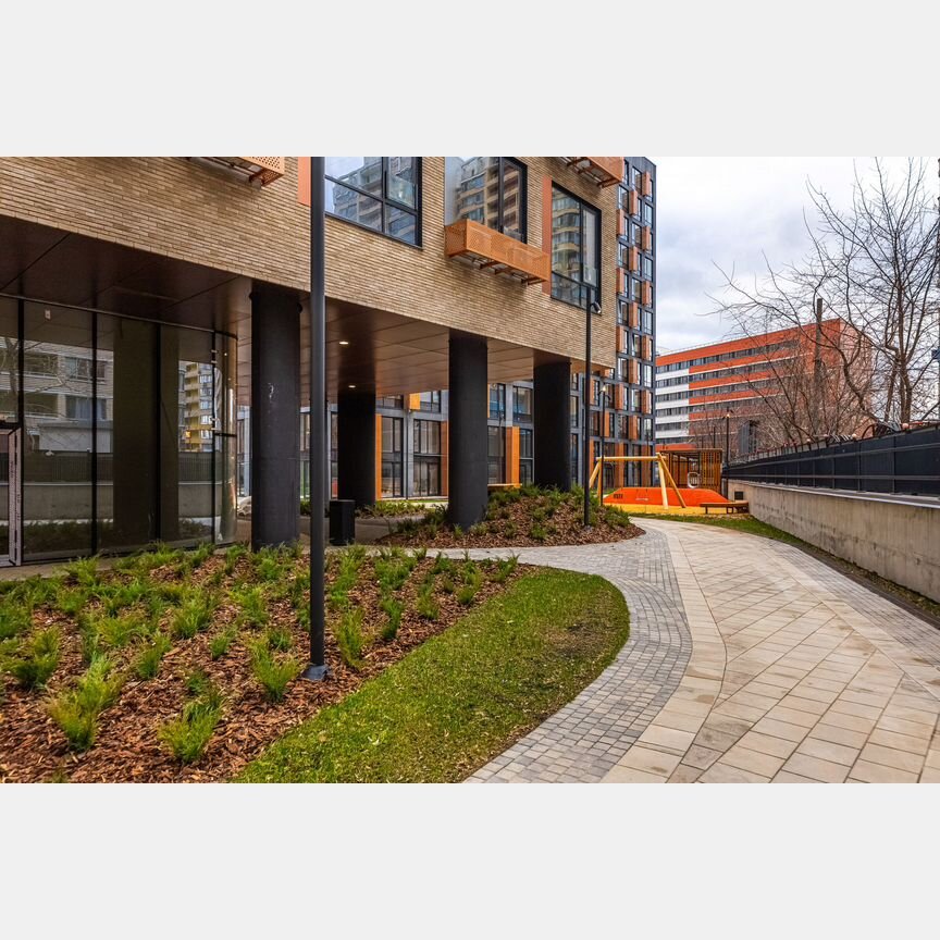 2-к. квартира, 57,6 м², 10/13 эт.