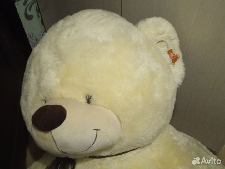 Большие плюшевые медведи