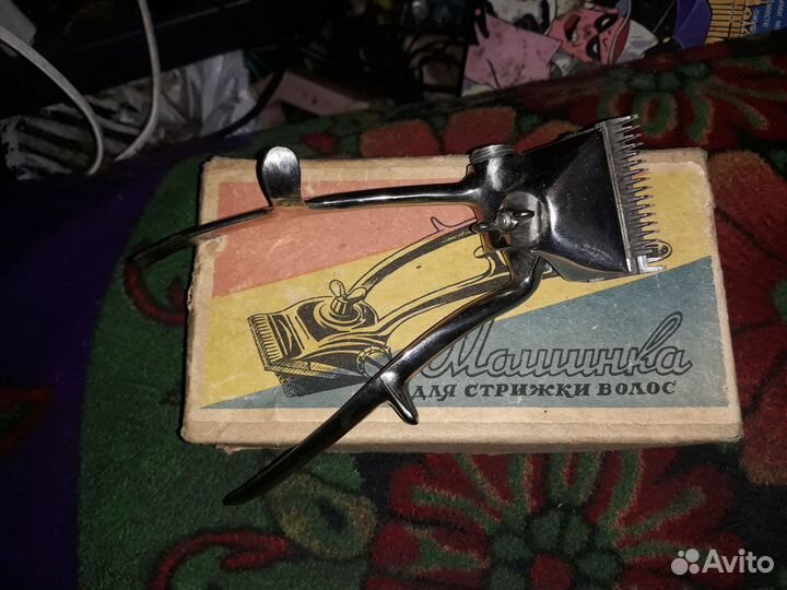 Ручная машинка для стрижки волос