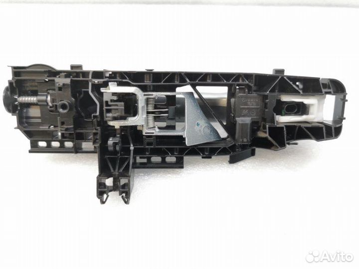 Ручка двери внешняя задняя левая Mercedes-Benz Glc