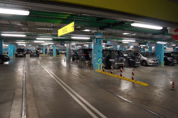 Машиноместо, 12 м²