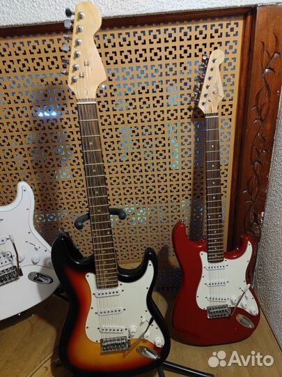 Колпино) Учебные гитары. Комбики Электрогитара