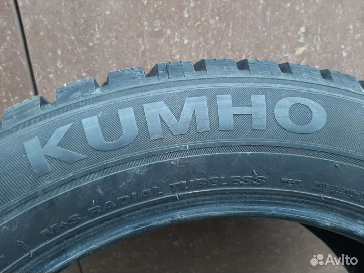 Kumho WinterCraft SUV Ice WS31 235/55 R18