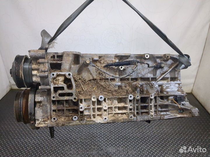 Блок цилиндров BMW 5 E39, 2003