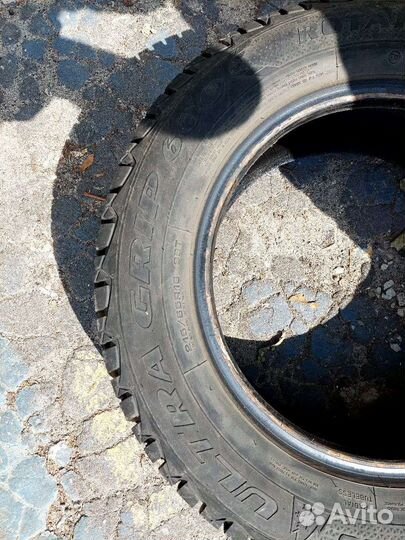 Goodyear Ultragrip 600 215/65 R16