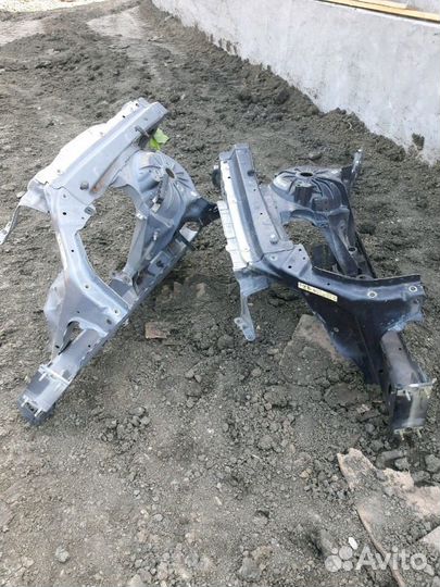 Четвертина Лонжерон бмв е60,е61,е70,е63,е38