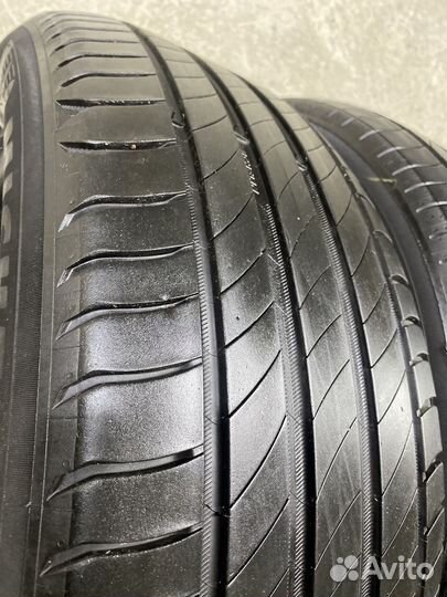 Michelin Primacy 4 215/55 R17
