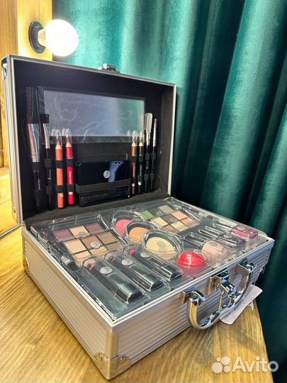 Подарочный Косметический набор 2K Beauty