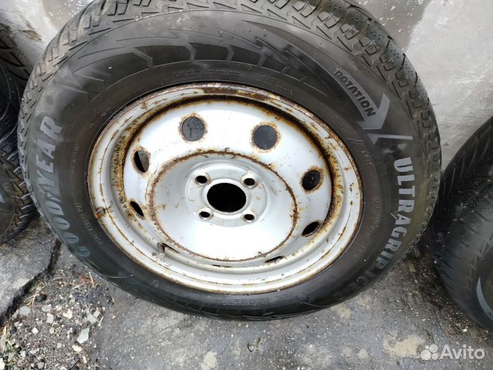 Goodyear UltraGrip Ice 2 185/70 R14 88T