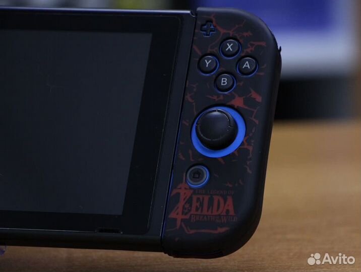 Силиконовый чехол Joy-Con Zelda Black/Red