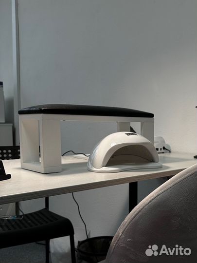 Подставка для рук маникюрная