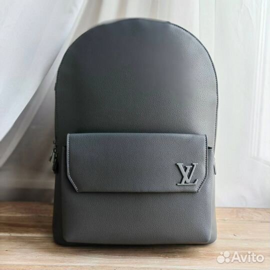 Рюкзак Louis Vuitton Из Кожи