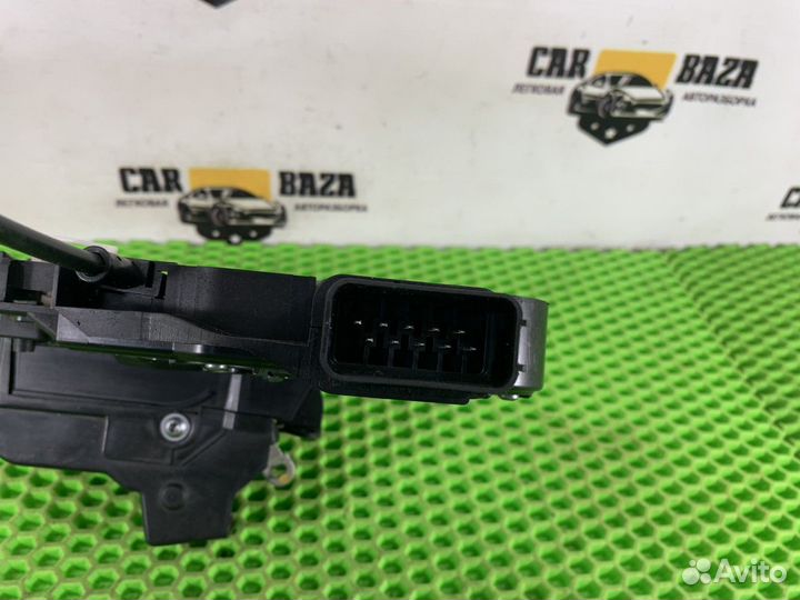 Замок двери задней правой R