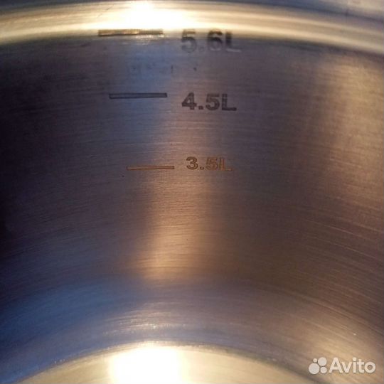 Кастрюля новая