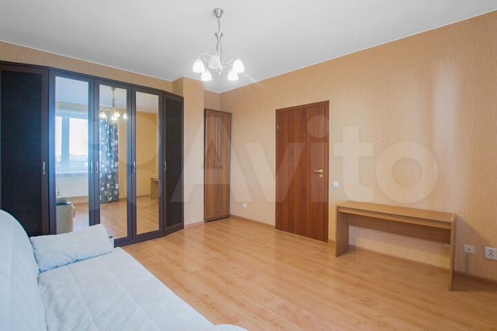 1-к. квартира, 33 м², 7/18 эт.