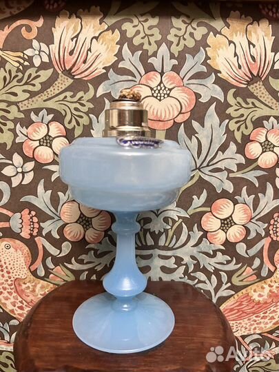 Старинные вазы,лампы.Опалиновое стекло,Франция