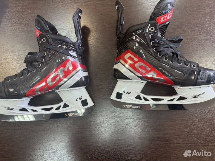 Хоккейные коньки ссм Jetspeed FT6 PRO Sr 43 размер