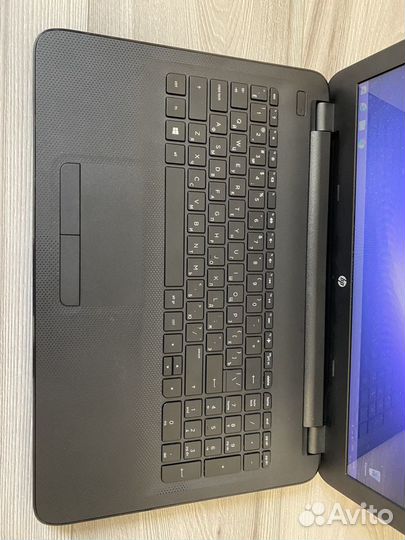 Ноутбук HP 15-af000 в состоянии нового