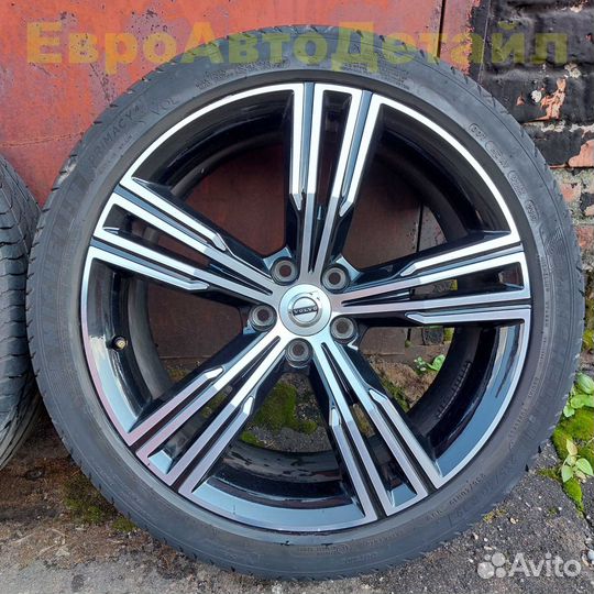 Диски с летней резиной R19 Volvo S60/V60 2019г