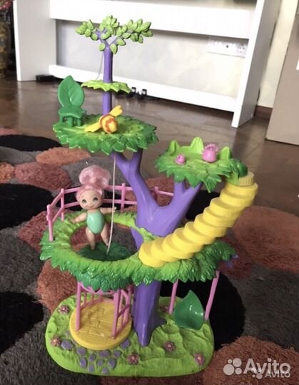 Домик-дерево с куколкой