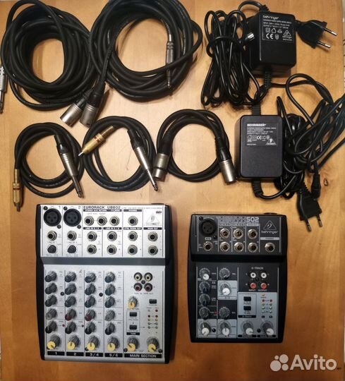 Микшерный пульт behringer