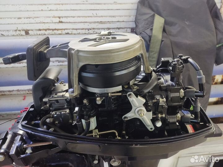 Продам мотор. Tohatsu 18(9.9)