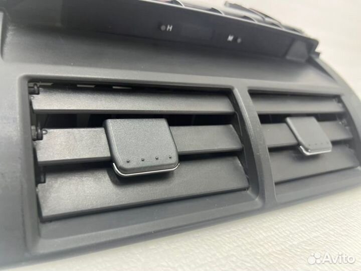 Воздуховод центральный Toyota Camry V50/V55