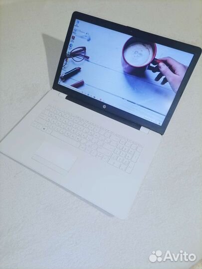 Hp c большим экраном(Ssd/A6/6/две видеокарты