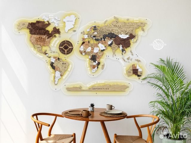 Карта мира на стену с подсветкой и без подсветки