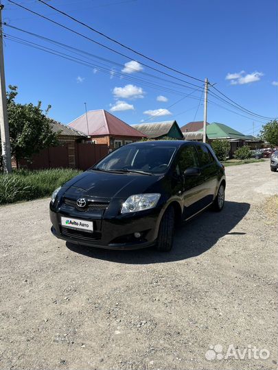 Toyota Auris 1.6 МТ, 2009, 196 000 км