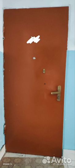 Дверь входная железная бу и дверь деревянная бу