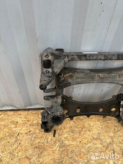 Подрамник передний Bmw X3 F25